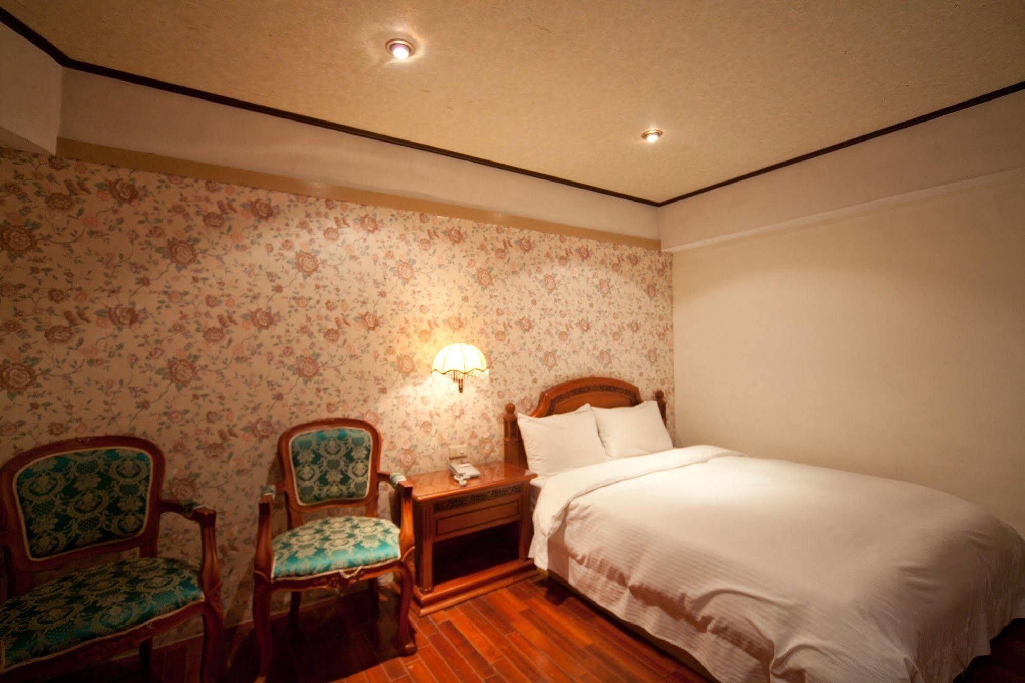 Champagne Hotel Jiaoxi Luaran gambar